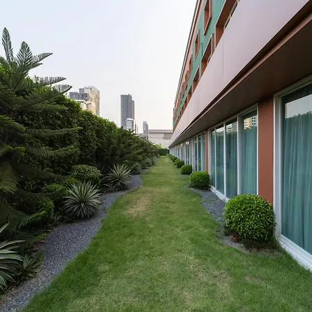 Happihaus Hotel Bangkok