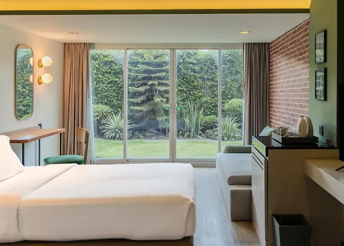 Happihaus Hotel 4*