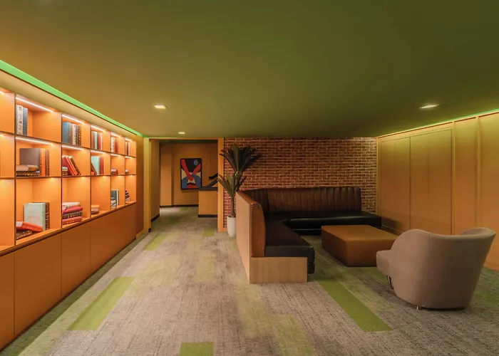 Happihaus Hotel 4*
